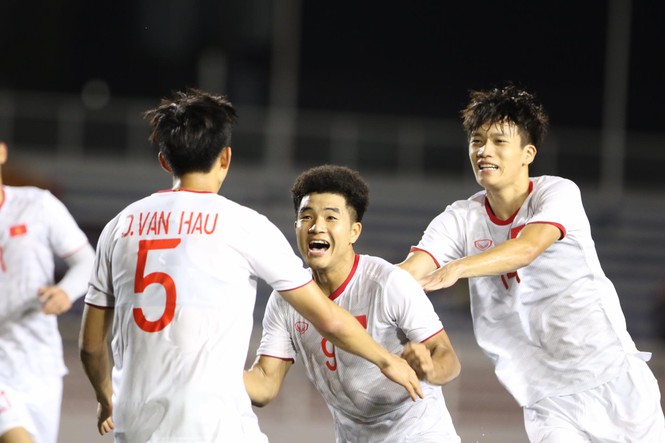 Fox Sports ca ngợi ‘tinh thần thép’ của U22 Việt Nam - ảnh 1