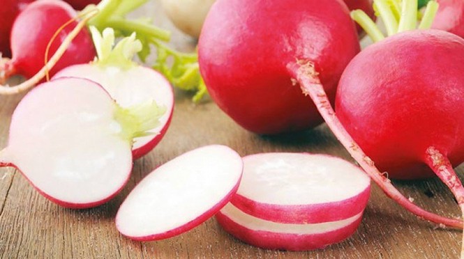 Rau củ rẻ bèo bán đầy ở Việt Nam, giải độc gan tốt không ngờ - ảnh 2