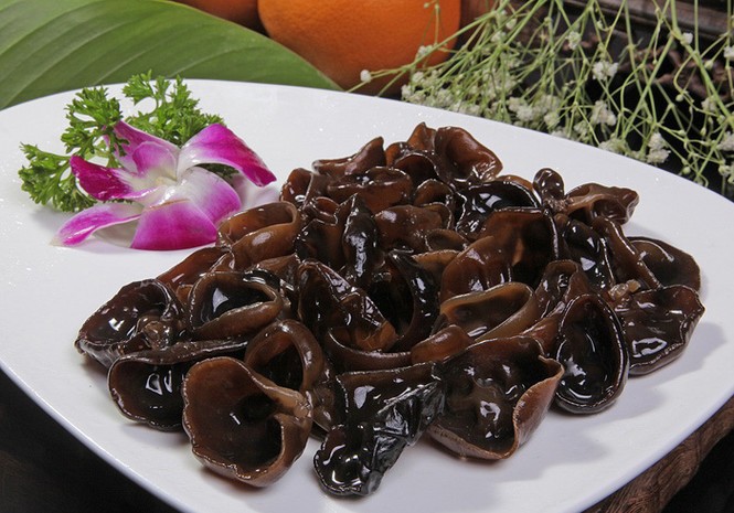 Những thức ăn để qua đêm độc khủng khiếp nhiều người Việt vẫn ăn vô tư - ảnh 1