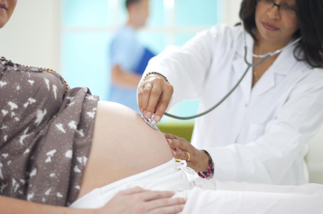 Bà bầu lưu ý những điều này kẻo 'nguy' cả mẹ lẫn con - ảnh 1
