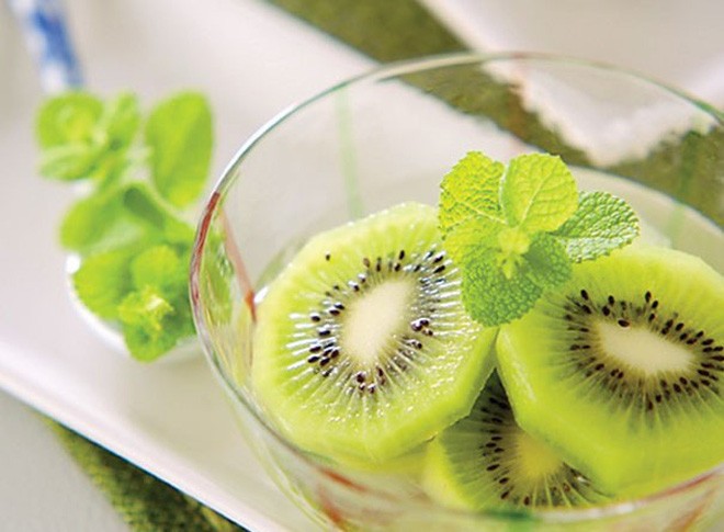 Kiwi cực tốt cho sức khỏe, nhất là chống ung thư, ngừa gan nhiễm mỡ - ảnh 1
