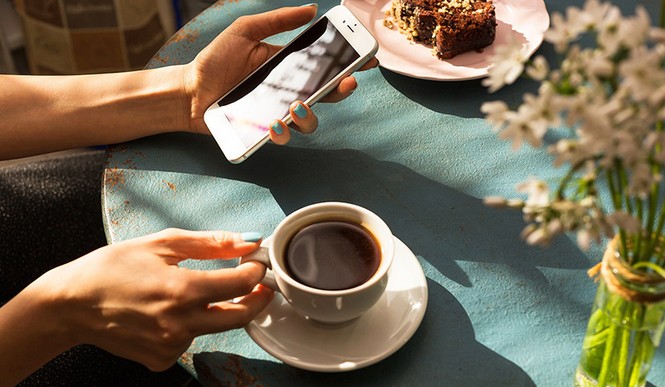 Mắt bị giật: Điềm báo may rủi hay cảnh báo bạn đang mắc bệnh nguy hiểm? - ảnh 2