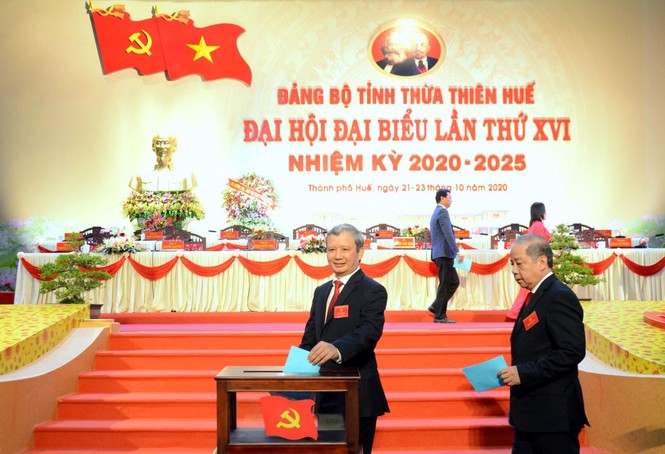 Ông Lê Trường Lưu tái đắc cử Bí thư Tỉnh ủy Thừa Thiên-Huế khóa XVI - ảnh 1