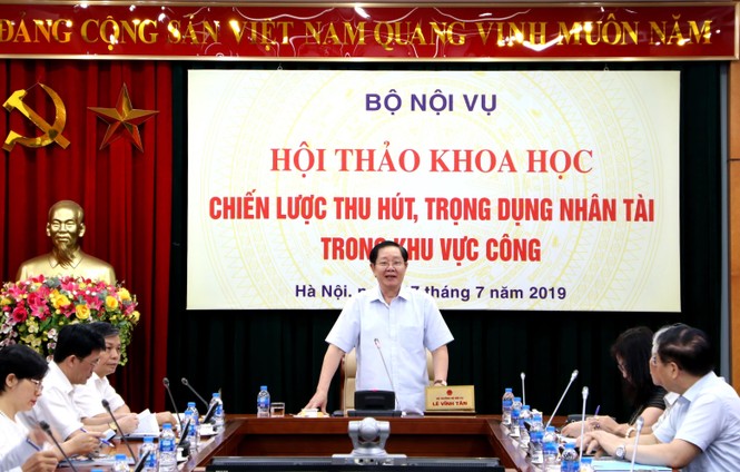 Nhân tài ở khu vực công: Không phải thu hút để... sai vặt - ảnh 2