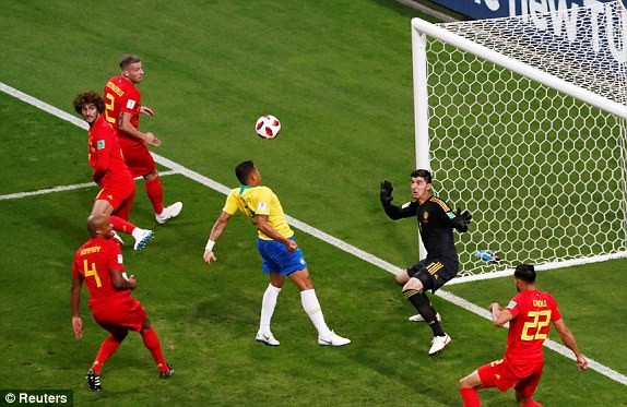 Bỉ tiễn Brazil về nước, World Cup thành sân chơi riêng châu Âu - ảnh 15