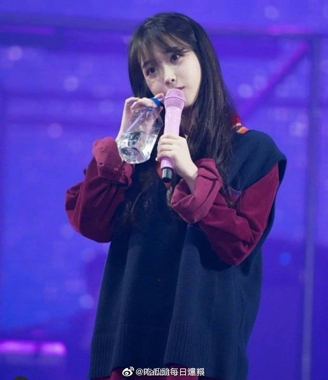Hoàng Tử Thao bất ngờ tỏ tình với IU mà dân tình lại chỉ quan tâm tới Jungkook - ảnh 3