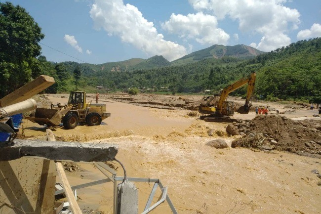 Cận cảnh bản Tủ ở Yên Bái tan hoang sau lũ dữ - ảnh 10