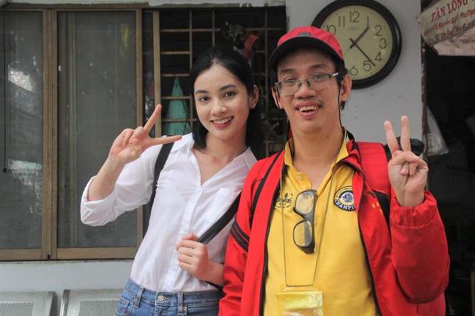 Một ngày đong đầy yêu thương của thí sinh HHVN 2020 với học sinh khuyết tật - ảnh 22