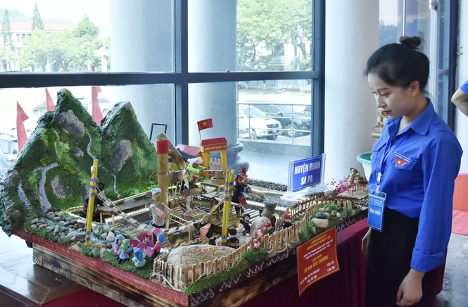 Anh Vũ Cao Minh đắc cử chủ tịch Hội LHTN tỉnh Lào Cai - ảnh 3