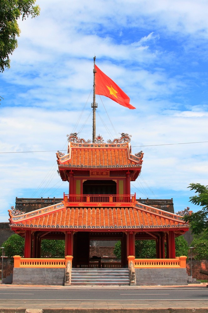 Huế hoàn thành trùng tu di tích Phu Văn Lâu - ảnh 1