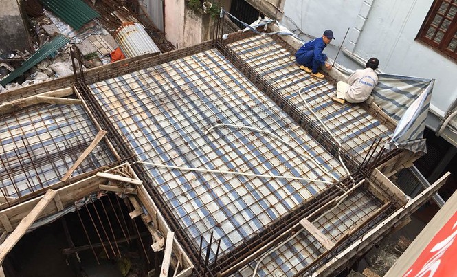 Vụ chết vẫn ký xác nhận nhà đất: Cả phố náo loạn, canh công trình dừng thi công - ảnh 2