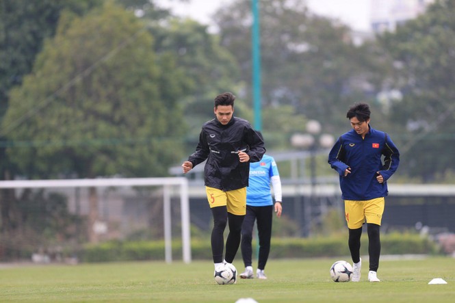 18:00 this afternoon, Vietnam Vietnam vs U22 Vietnam: Mr. Park targets soldiers - photo 1