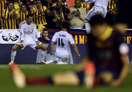 Gareth Bale 'đắt xắt ra miếng' - ảnh 1