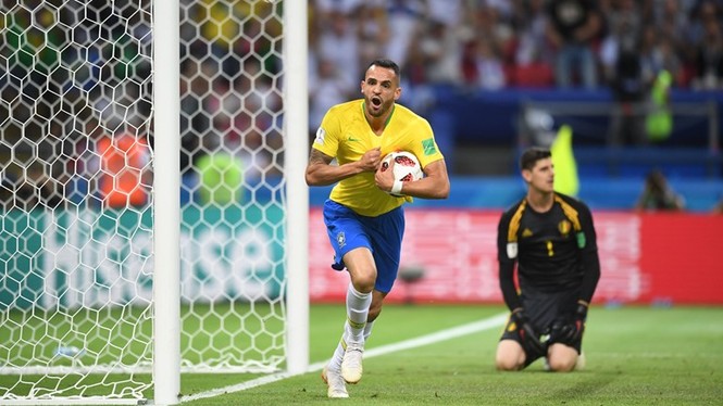 Bỉ tiễn Brazil về nước, World Cup thành sân chơi riêng châu Âu - ảnh 36