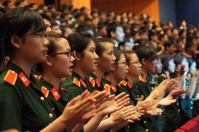 Khắc họa đậm nét hình ảnh người chiến sĩ hôm nay - ảnh 8