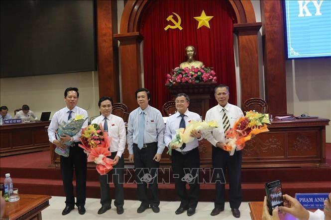 Kiện toàn nhân sự chủ chốt TPHCM, Tiền Giang - ảnh 1