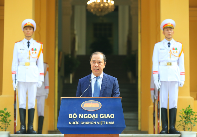 Asean qua 52 năm gồng mình trước giông bão - ảnh 10