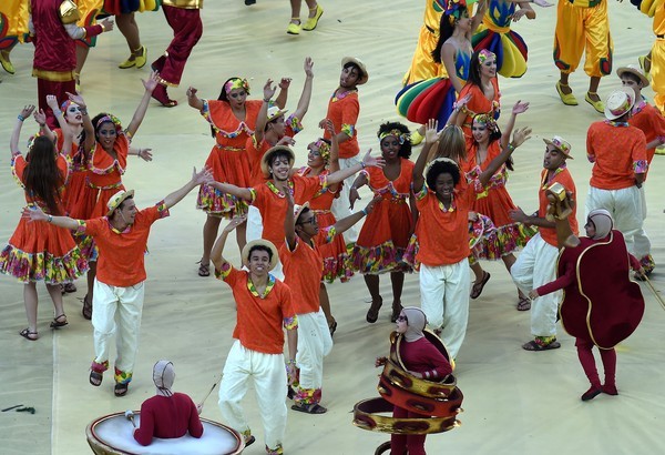 Khai mạc World Cup: Hòa nhịp những trái tim cuồng say - ảnh 2