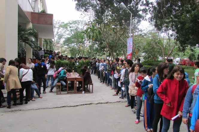 Nhờ người nhà đăng kí vì sợ bỏ lỡ Chủ Nhật Đỏ - ảnh 11