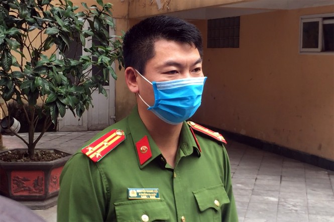 Nhóm thanh niên đua xe quanh hồ Hoàn Kiếm: