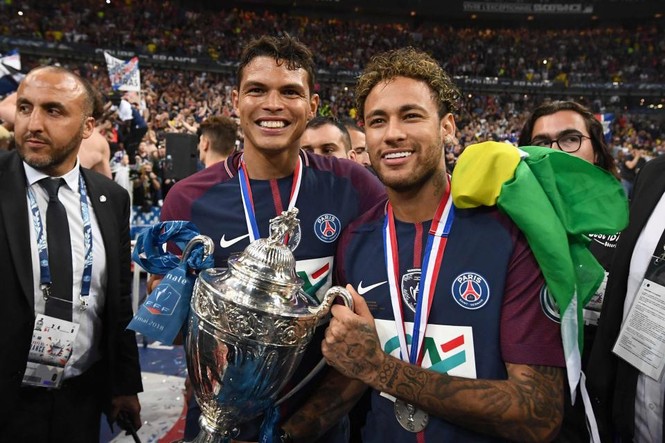 Đội trưởng Brazil Thiago Silva từng suýt chết ở Nga - ảnh 13