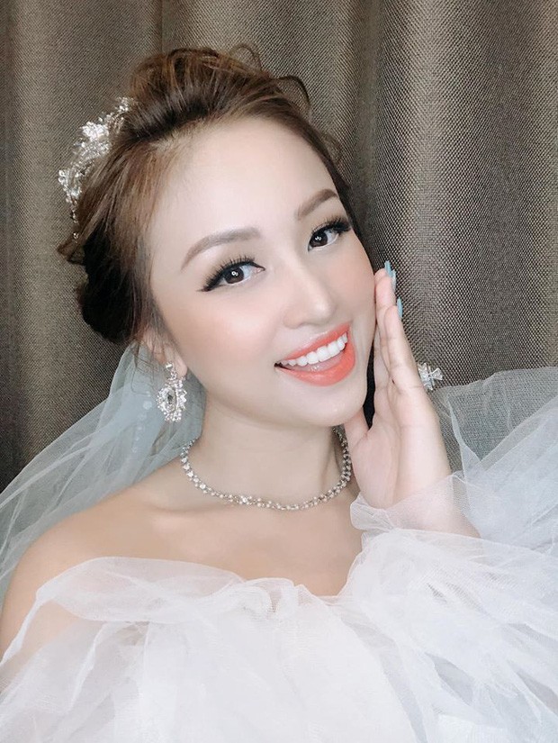 Showbiz 23/5: Lynk Lee ngày càng xinh đẹp, nữ tính, Vân Hugo đi chụp ảnh cưới - ảnh 10