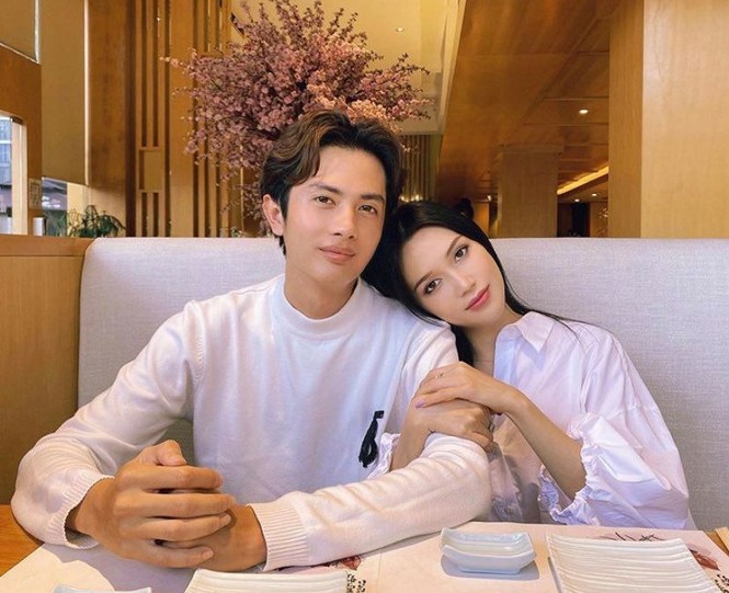 Showbiz 25/5: Lý Nhã Kỳ ngồi xe 40 tỷ dự event, Thúy Vân đăng kí kết hôn - ảnh 11