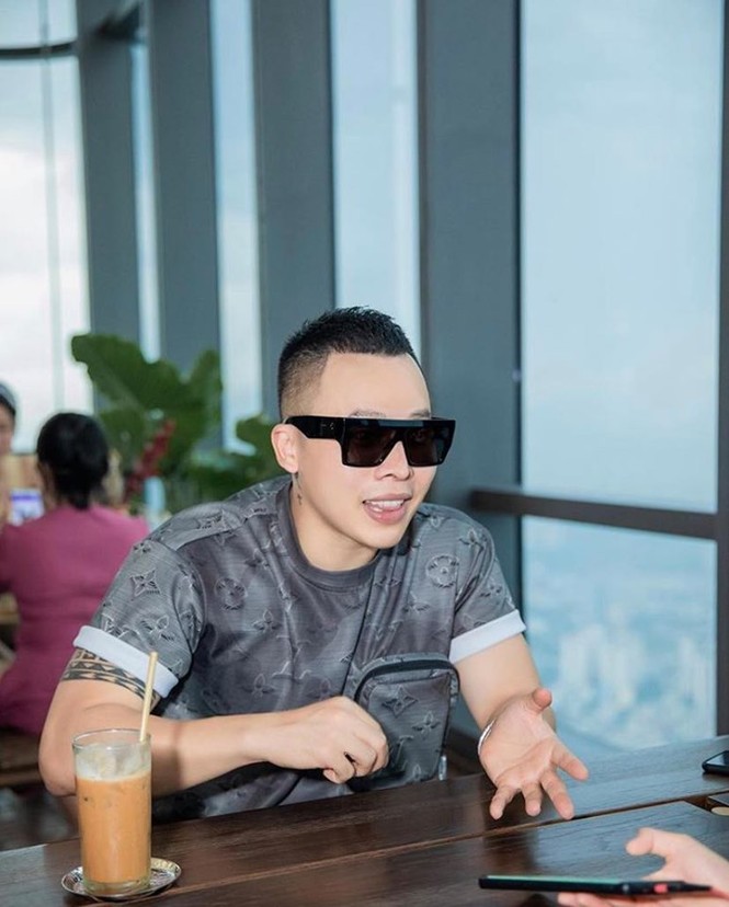 Showbiz 10/6: Min diện nội y cực quyến rũ, Diệu Nhi