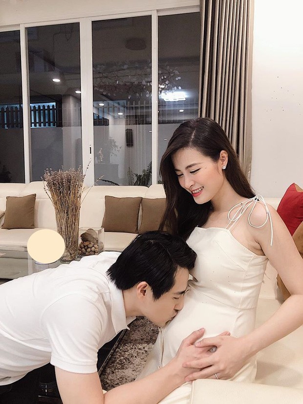 Showbiz 12/6: Phương Mỹ Chi gặp trực tiếp,