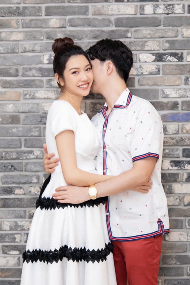 Showbiz 25/6: Thúy Vân thông báo kết hôn giữa nghi vấn mang thai - ảnh 2