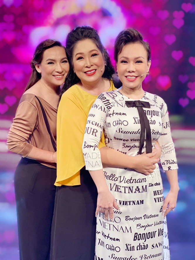Showbiz 30/6: Hậu ly hôn, Bảo Ngọc vui vẻ bên gia đình, Hoài Lâm xuề xòa - ảnh 16