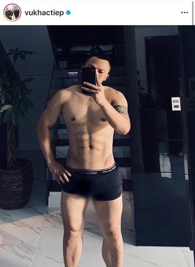 Showbiz 17/7: Chi Pu diện bikini nóng bỏng, Vũ Khắc Tiệp khoe cơ bụng 6 múi - ảnh 3