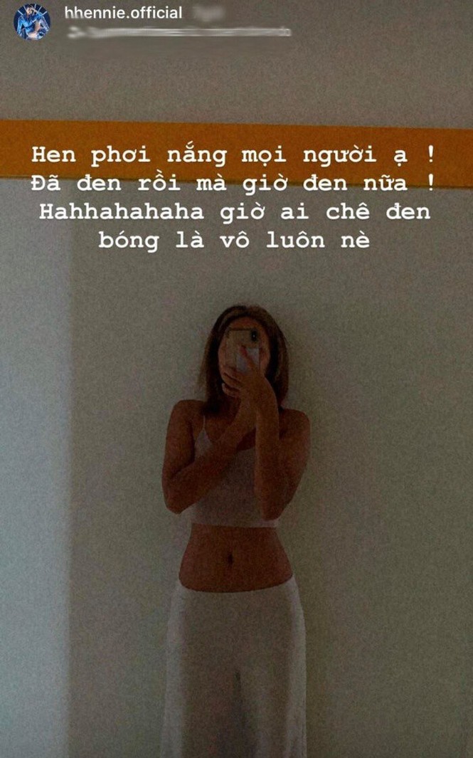 Showbiz 3/8: Bảo Thy diện pijama hàng hiệu, Mâu Thủy tủng ảnh nude táo bạo - ảnh 9