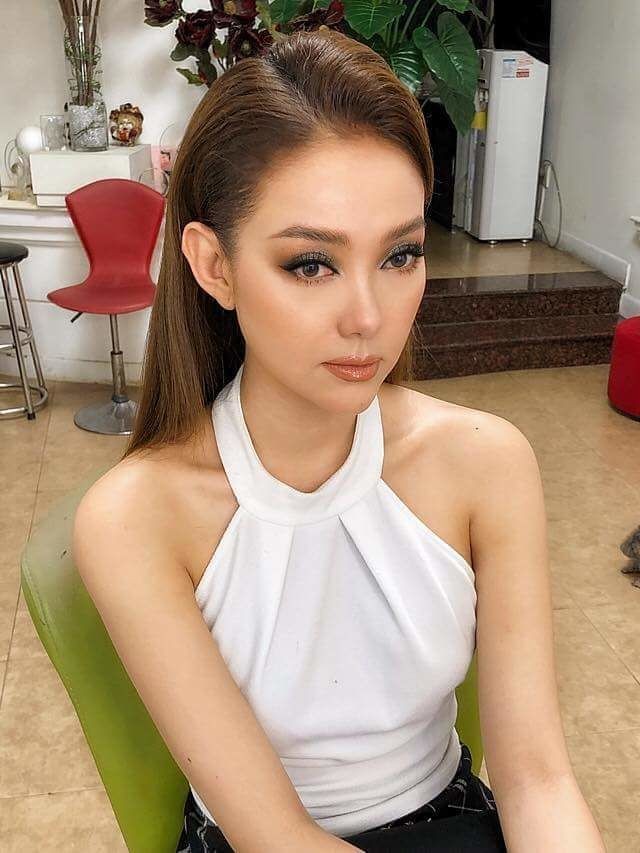 Showbiz 3/8: Bảo Thy diện pijama hàng hiệu, Mâu Thủy tủng ảnh nude táo bạo - ảnh 6