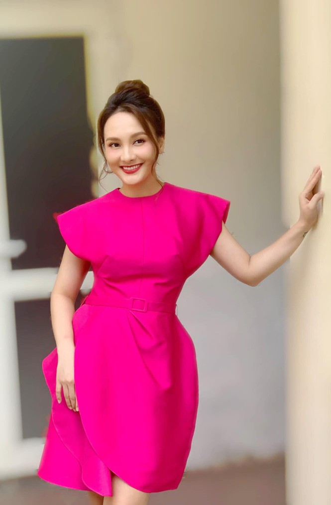 Mai Phương Thúy diện đồ năng động như gái 18; Suboi lên tiếng khi đội Binz bị chê yếu nhất - ảnh 9