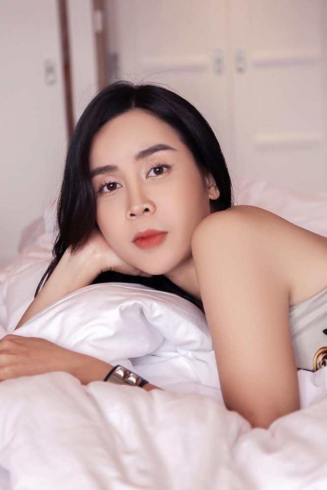 Hồng Đăng đẹp như tài tử; Thuỷ Tiên quyên góp được 150 tỷ - ảnh 3