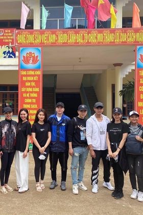 Trác Thuý Miêu bỏ về ngay trước thềm sự kiện; Ngọc Hiền khoe mặt mộc đầy tự tin - ảnh 8