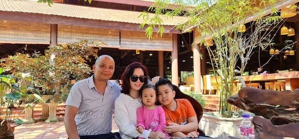 Trác Thuý Miêu bỏ về ngay trước thềm sự kiện; Ngọc Hiền khoe mặt mộc đầy tự tin - ảnh 9