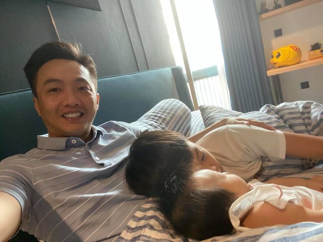 Thủy Tiên trở về Sài Gòn sau 15 ngày đi cứu trợ; Ninh Dương Lan Ngọc trấn an fan - ảnh 9