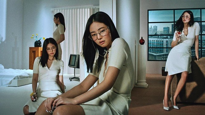 Đeo kính vẫn xinh đẹp hết phần thiên hạ nhờ những bí quyết này - ảnh 7
