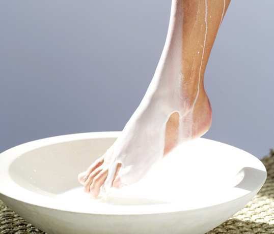 Bí quyết để có đôi chân đẹp miên man - ảnh 2