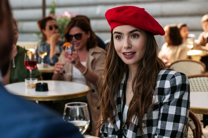 Bí mật của các chuyên gia make up đứng sau Emily In Paris - ảnh 1