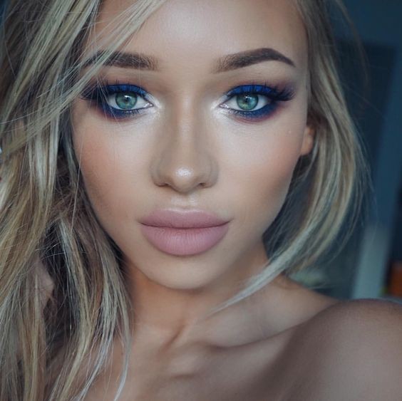 Tại sao mọi người đều tiêm filler làm đầy môi? Những khao khát dấu đằng sau mốt môi dày - ảnh 5