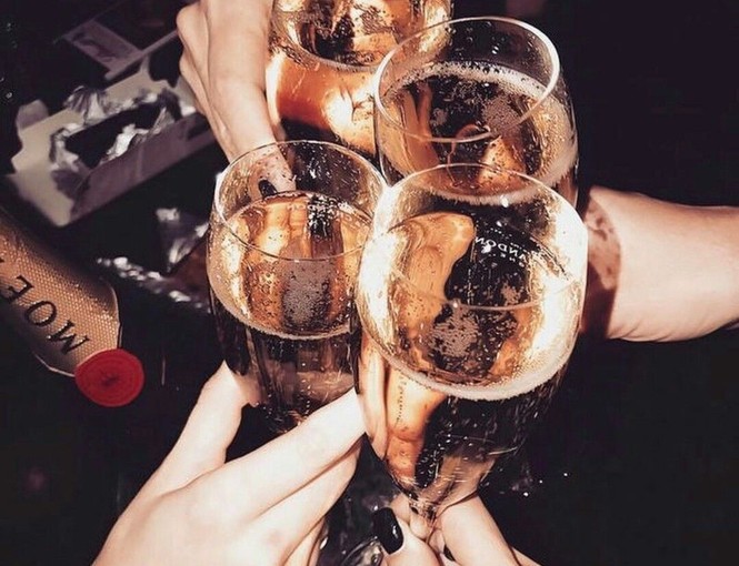 Vẫn hay nói vui thôi đừng vui quá, nhưng làm sao để biết điểm dừng cho mọi chuyện - ảnh 1