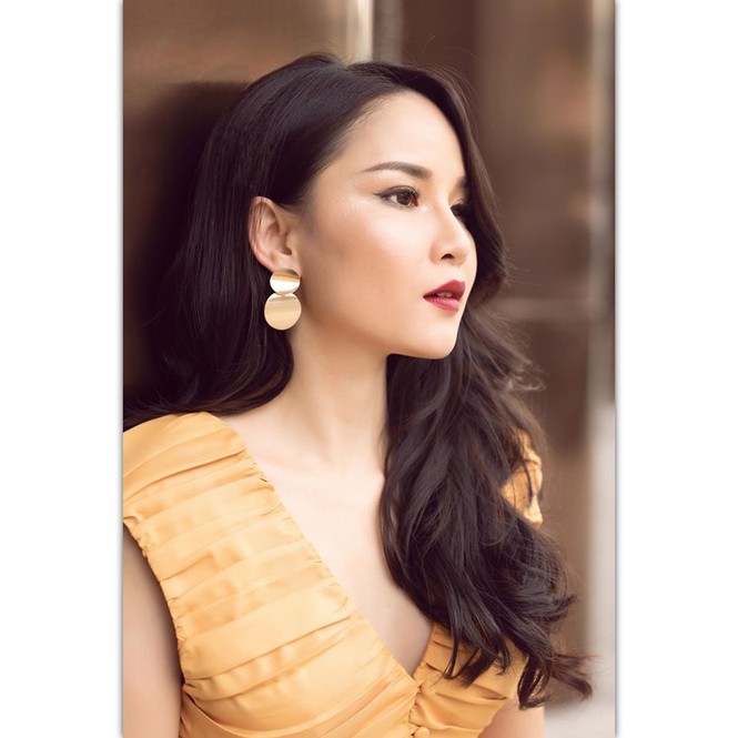 Thu Ngọc (Mây trắng) sánh đôi cùng trai trẻ sau 4 năm ly hôn? - ảnh 5