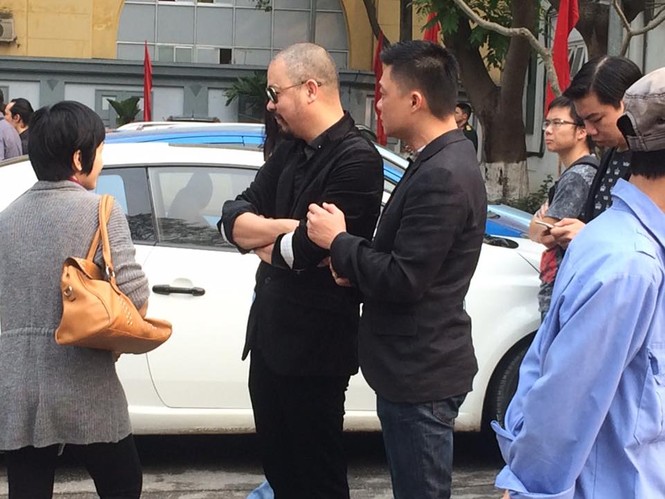Ca sĩ Mỹ Dung, Minh Quân khóc như mưa ở đám tang Trần Lập - ảnh 14