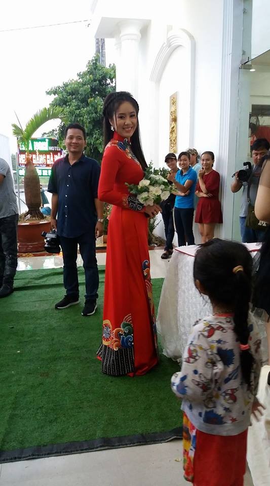Những hình ảnh giản dị trong đám cưới lần 2 của diễn viên Lê Phương - ảnh 3