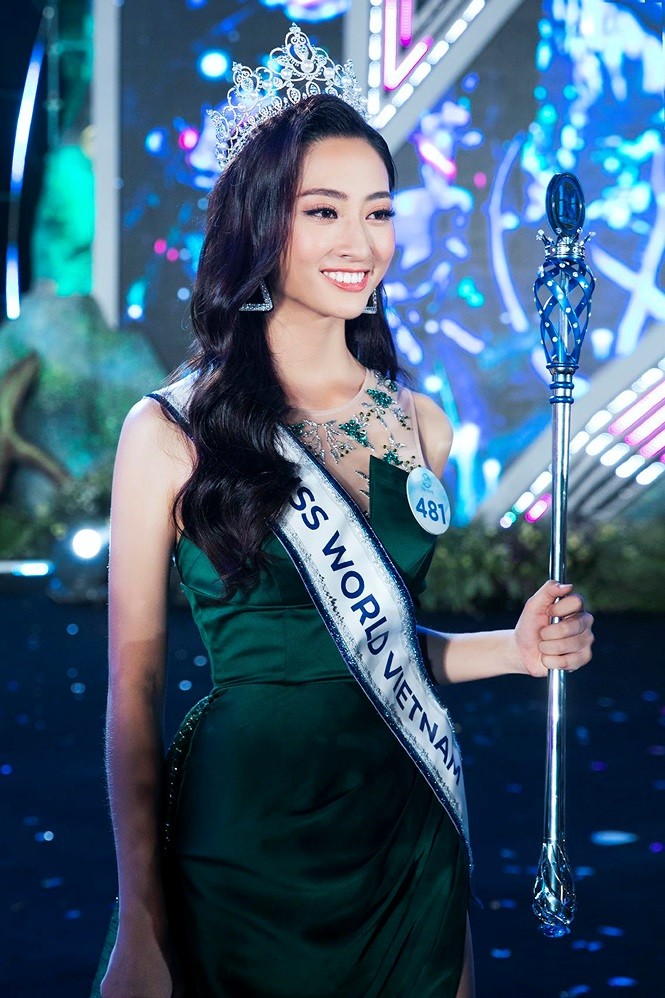 Showbiz 8/8 : Vũ ‘Về nhà đi con’ nói về tin mỗi ngày kiếm nửa tỷ tiền quảng cáo - ảnh 3