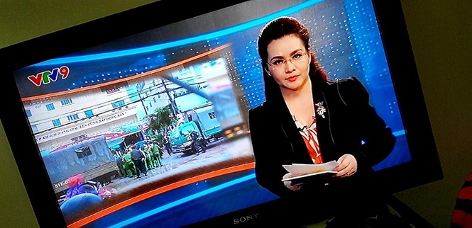 BTV VTV24 hé lộ loạt hậu trường trên sóng truyền hình khiến người xem 'ngã ngửa' - ảnh 2