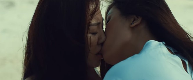 Showbiz 25/10: Chí Nhân nói về nghi vấn chia tay MC Minh Hà, hẹn hò gái lạ - ảnh 3